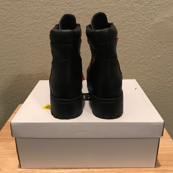 Women’s faux leather lace-up combat boots - Picture 4 of 5